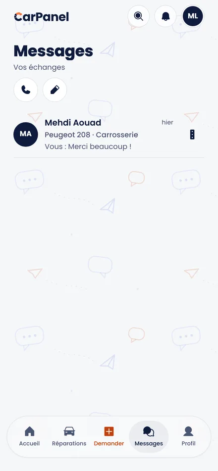 La messagerie CarPanel : échanges directs avec le carrossier, appels et photos.